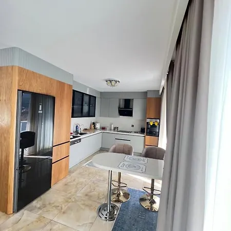 Luxury With Private Pool 别墅 *